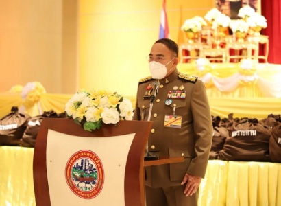 <strong>อ่านเพิ่มเติมเกี่ยวกับ</strong><br>พลเอก กัมปนาท รุดดิษฐ์ องคมนตรี เชิญถุงพระราชทานและเครื่องอุปโภคบริโภค ไปมอบแก่ราษฎรที่ประสบเหตุอุทกภัยในพื้นที่จังหวัดปทุมธานี พลเอก กัมปนาท รุดดิษฐ์ องคมนตรี เชิญถุงพระราชทานและเครื่องอุปโภคบริโภค ไปมอบแก่ราษฎรที่ประสบเหตุอุทกภัยในพื้นที่จังหวัดปทุมธานี