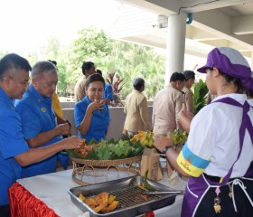 พลเรือเอก พงษ์เทพ หนูเทพ องคมนตรี ... พารามิเตอร์รูปภาพ 4