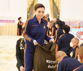 พระบาทสมเด็จพระเจ้าอยู่หัว และสมเด็จพระนางเจ้า ฯ ... พารามิเตอร์รูปภาพ 14