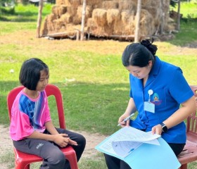 คณะกรรมการฝ่ายการสังคมสงเคราะห์ เจ้าหน้าที่มูลนิธิฯ ... พารามิเตอร์รูปภาพ 14