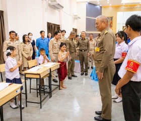 พลเรือเอก พงษ์เทพ หนูเทพ องคมนตรี ... พารามิเตอร์รูปภาพ 10