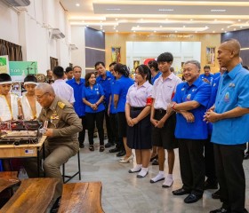 พลเรือเอก พงษ์เทพ หนูเทพ องคมนตรี ... พารามิเตอร์รูปภาพ 13