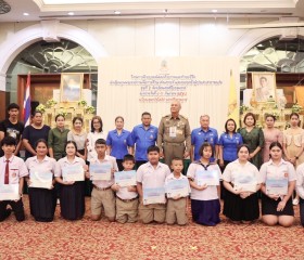 พลเรือเอก พงษ์เทพ หนูเทพ องคมนตรี ... พารามิเตอร์รูปภาพ 17