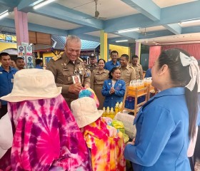 พลเรือเอก พงษ์เทพ หนูเทพ องคมนตรี ประธานกรรมการบริหาร ... พารามิเตอร์รูปภาพ 4