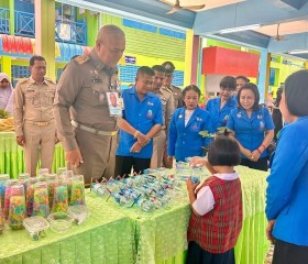 พลเรือเอก พงษ์เทพ หนูเทพ องคมนตรี ประธานกรรมการบริหาร ... พารามิเตอร์รูปภาพ 7