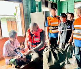พระบาทสมเด็จพระเจ้าอยู่หัว ทรงพระกรุณาโปรดเกล้าฯ ให้ ... พารามิเตอร์รูปภาพ 1