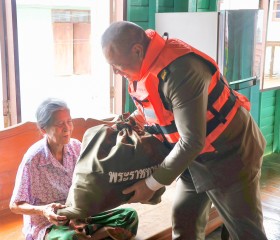 พระบาทสมเด็จพระเจ้าอยู่หัว ทรงพระกรุณาโปรดเกล้าฯ ให้ ... พารามิเตอร์รูปภาพ 25
