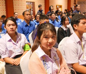 พลเรือเอก พงษ์เทพ หนูเทพ องคมนตรี ... พารามิเตอร์รูปภาพ 10