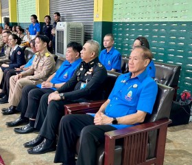 พระบาทสมเด็จพระเจ้าอยู่หัว ทรงพระกรุณาโปรดเกล้าฯ ให้ พลเอก ... พารามิเตอร์รูปภาพ 7