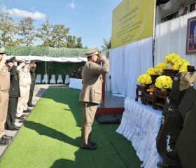 นายพลากร สุวรรณรัฐ องคมนตรี นายกมูลนิธิราชประชานุเคราะห์ฯ ... พารามิเตอร์รูปภาพ 5