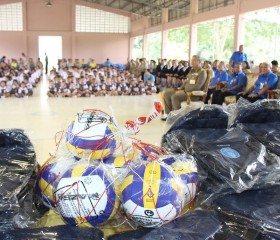 ประธานกรรมการบริหารมูลนิธิราชประชานุเคราะห์ฯ ... พารามิเตอร์รูปภาพ 18