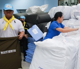 พลเรือเอก พงษ์เทพ หนูเทพ องคมนตรี ... พารามิเตอร์รูปภาพ 17