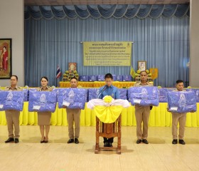 นายวีระ ฤกษ์วาณิชย์กุล รองผู้ว่าราชการจังหวัดนครพนม ... พารามิเตอร์รูปภาพ 6