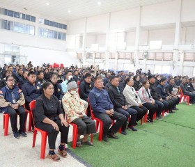 นายชัชวาลย์ เบญจสิริวงศ์ ผู้ว่าราชการจังหวัดร้อยเอ็ด ... พารามิเตอร์รูปภาพ 4