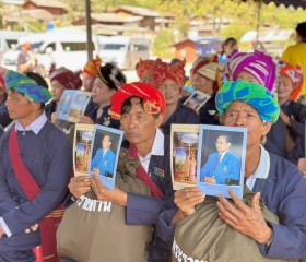 นายพลากร สุวรรณรัฐ องคมนตรี นายกมูลนิธิราชประชานุเคราะห์ฯ ... พารามิเตอร์รูปภาพ 6