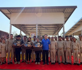 นายเศกสันต์ สารการ นายอำเภอพรานกระต่าย กรรมการ ... พารามิเตอร์รูปภาพ 2