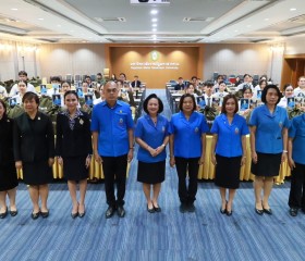 คณะกรรมการฝ่ายการสังคมสงเคราะห์ เจ้าหน้าที่มูลนิธิ ฯ ... พารามิเตอร์รูปภาพ 7