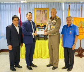 พลเรือเอก พงษ์เทพ หนูเทพ องคมนตรี ประธานกรรมการบริหาร ... พารามิเตอร์รูปภาพ 1