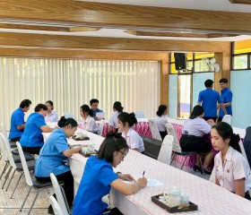 คณะกรรมการฝ่ายการสังคมสงเคราะห์ เจ้าหน้าที่มูลนิธิ ฯ ... พารามิเตอร์รูปภาพ 10