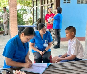 คณะกรรมการฝ่ายการสังคมสงเคราะห์ เจ้าหน้าที่มูลนิธิ ฯ ... พารามิเตอร์รูปภาพ 15