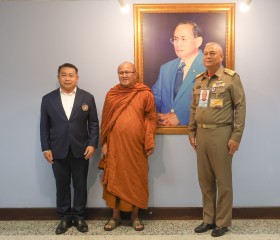 พลเรือเอก พงษ์เทพ หนูเทพ องคมนตรี ประธานกรรมการบริหาร ... พารามิเตอร์รูปภาพ 7