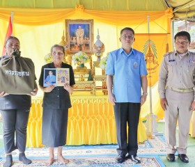 นายสุวรรธณ์ เข็มธนเพ็ชร ผู้ว่าราชการจังหวัดกาฬสินธุ์ ... พารามิเตอร์รูปภาพ 1
