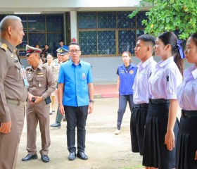 พลเรือเอก พงษ์เทพ หนูเทพ องคมนตรี ... พารามิเตอร์รูปภาพ 3