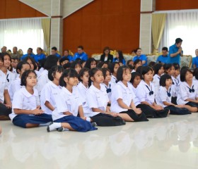 พลเรือเอก พงษ์เทพ หนูเทพ องคมนตรี ... พารามิเตอร์รูปภาพ 19