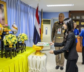พลเรือเอก พงษ์เทพ หนูเทพ องคมนตรี ... พารามิเตอร์รูปภาพ 4