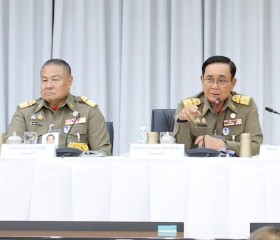 นายพลากร สุวรรณรัฐ นายกมูลนิธิราชประชานุเคราะห์ฯ ... พารามิเตอร์รูปภาพ 12