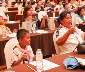 พลเรือเอก พงษ์เทพ หนูเทพ ... พารามิเตอร์รูปภาพ 13
