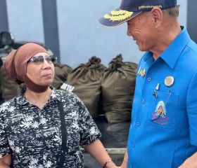 พระบาทสมเด็จพระเจ้าอยู่หัว และสมเด็จพระนางเจ้าฯ ... พารามิเตอร์รูปภาพ 23