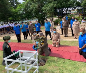 พลเรือเอก พงษ์เทพ หนูเทพ องคมนตรี ... พารามิเตอร์รูปภาพ 2