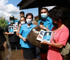 นายโสภณ สุวรรณรัตน์ ผู้ว่าราชการจังหวัดชัยภูมิ ... พารามิเตอร์รูปภาพ 1