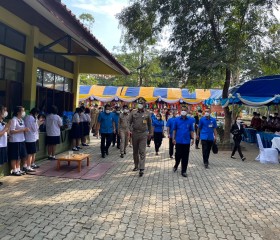 พลเรือเอก พงษ์เทพ หนูเทพ องคมนตรี ประธานกรรมการบริหาร ... พารามิเตอร์รูปภาพ 1